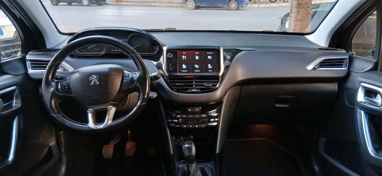 PEUGEOT 2008 BLUE HDi 100 GT LINE