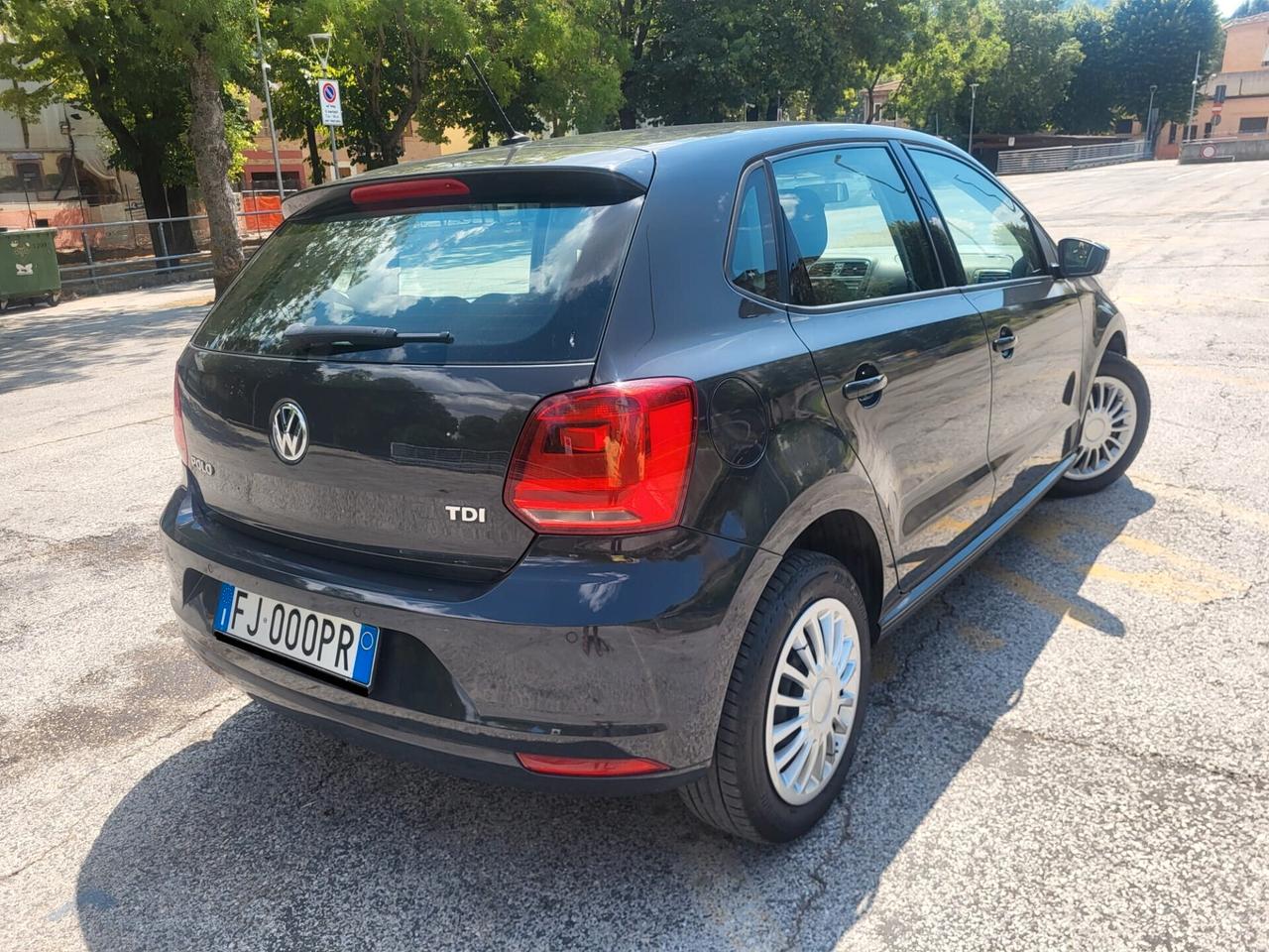 VOLKSWAGEN POLO 1,4 TDI-EURO 6B-FOTO 3 REVISIONI