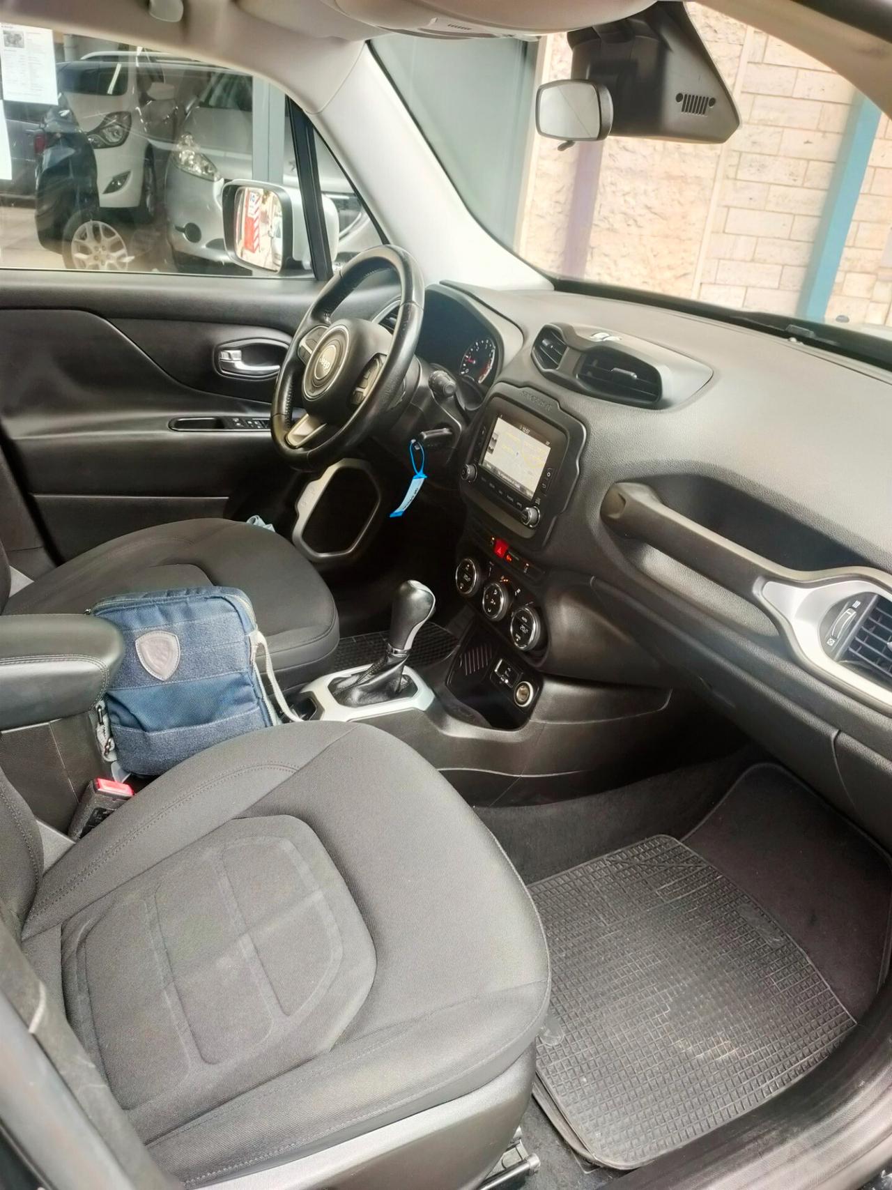 Jeep Renegade 1.6 Mjt DDCT 120 CV Limited