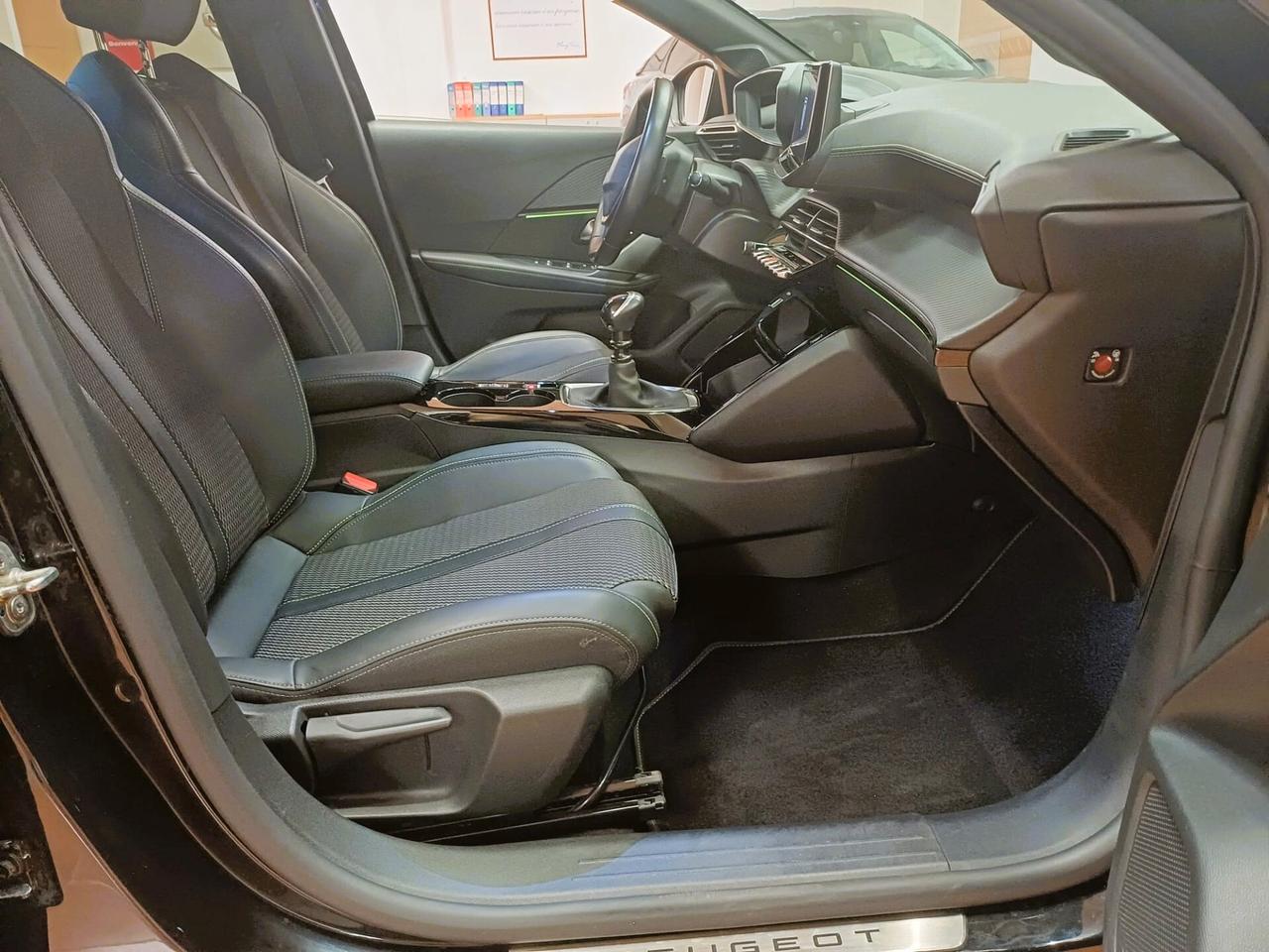 Peugeot 208 PureTech 100 Stop&Start 5 porte GT