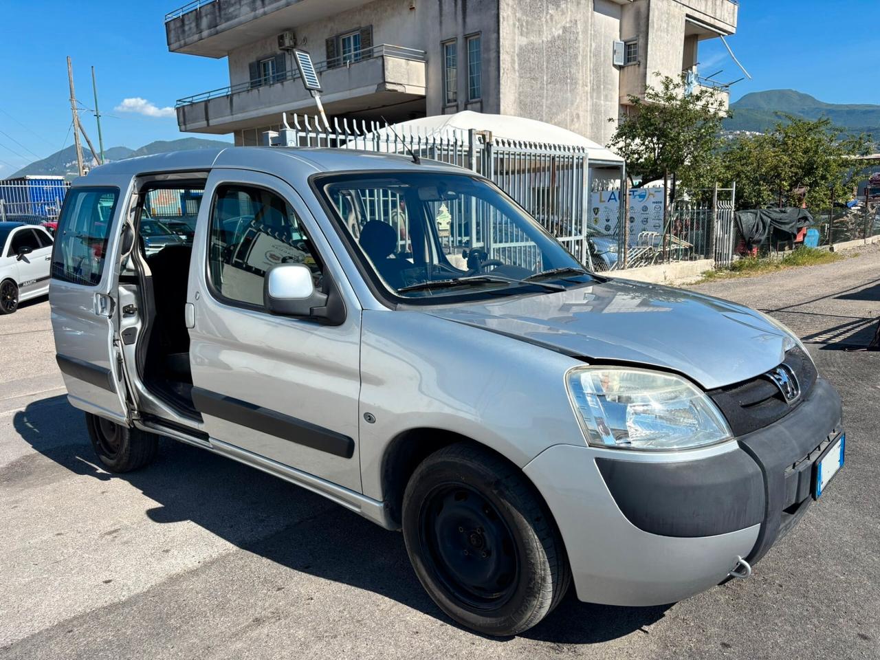 Peugeot Ranch 1.6 HDi 90CV