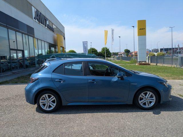 TOYOTA Corolla 1.8 Hybrid Business