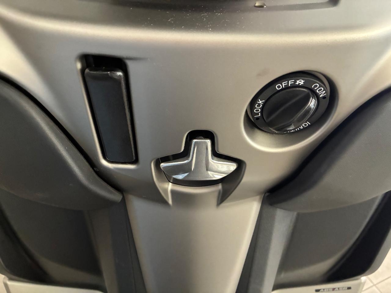 Piaggio MP3 530 hpe ABS