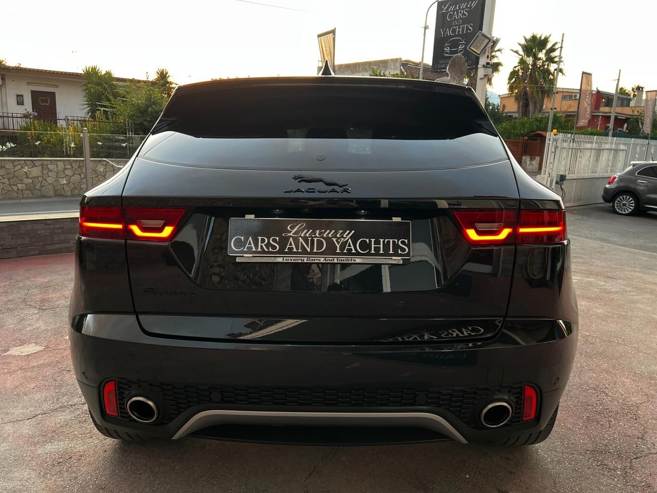 Jaguar E-Pace 2.0D 180 CV AWD aut. R-Dynamic