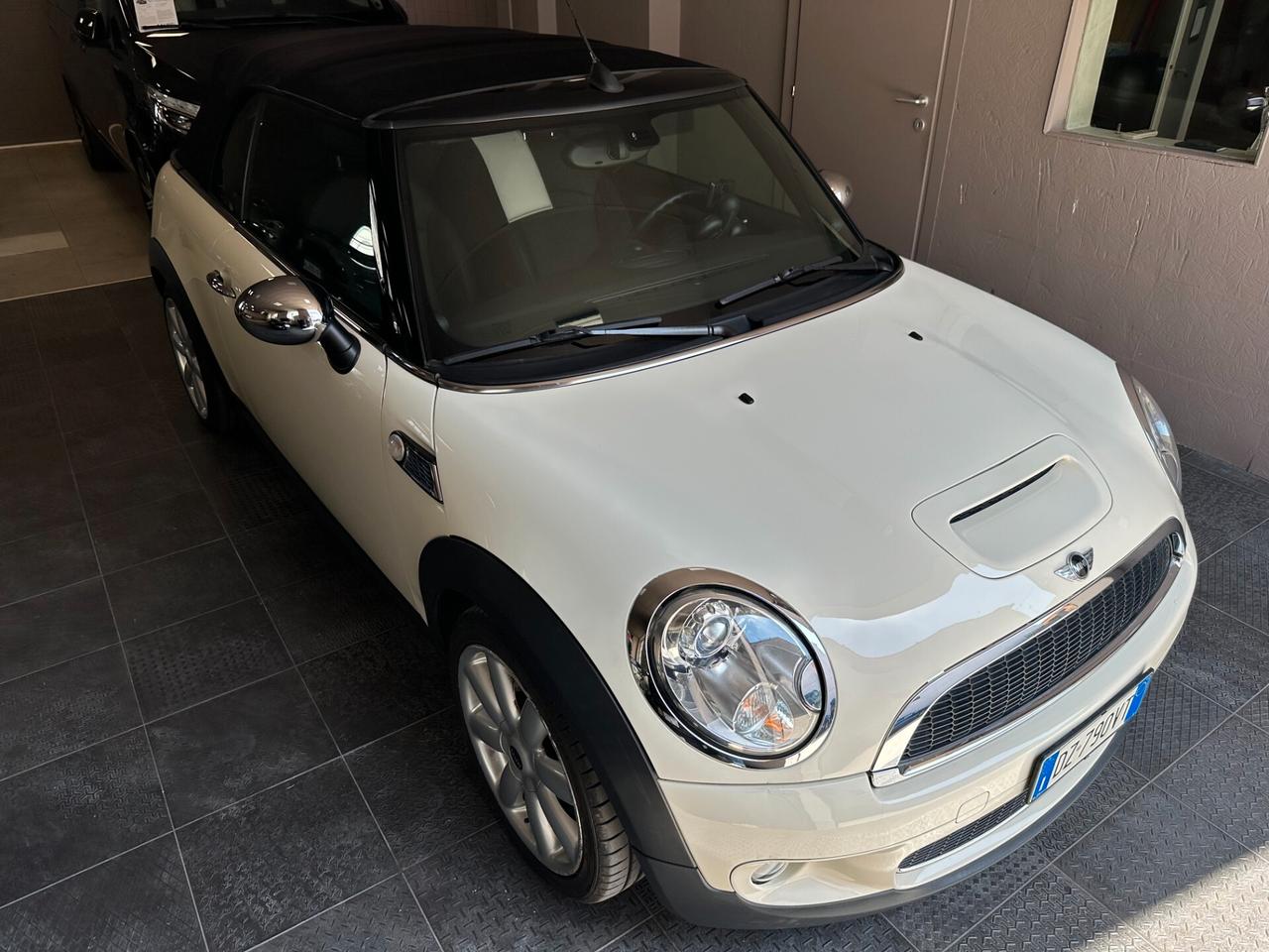 Mini 1.6 Cooper S Cabrio 175cv - Unico Proprietario solo per operatori del settore