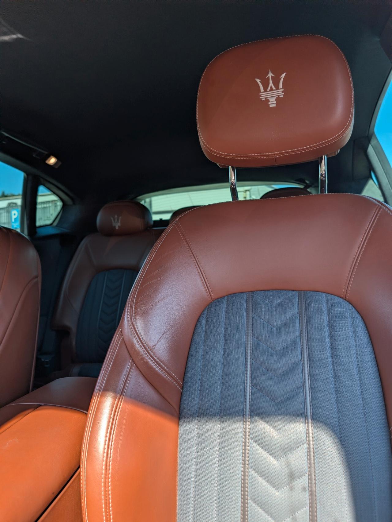 Maserati Levante V6 Diesel 275 CV AWD Granlusso