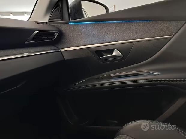Peugeot 3008 Hybrid 225 e-EAT8 GT