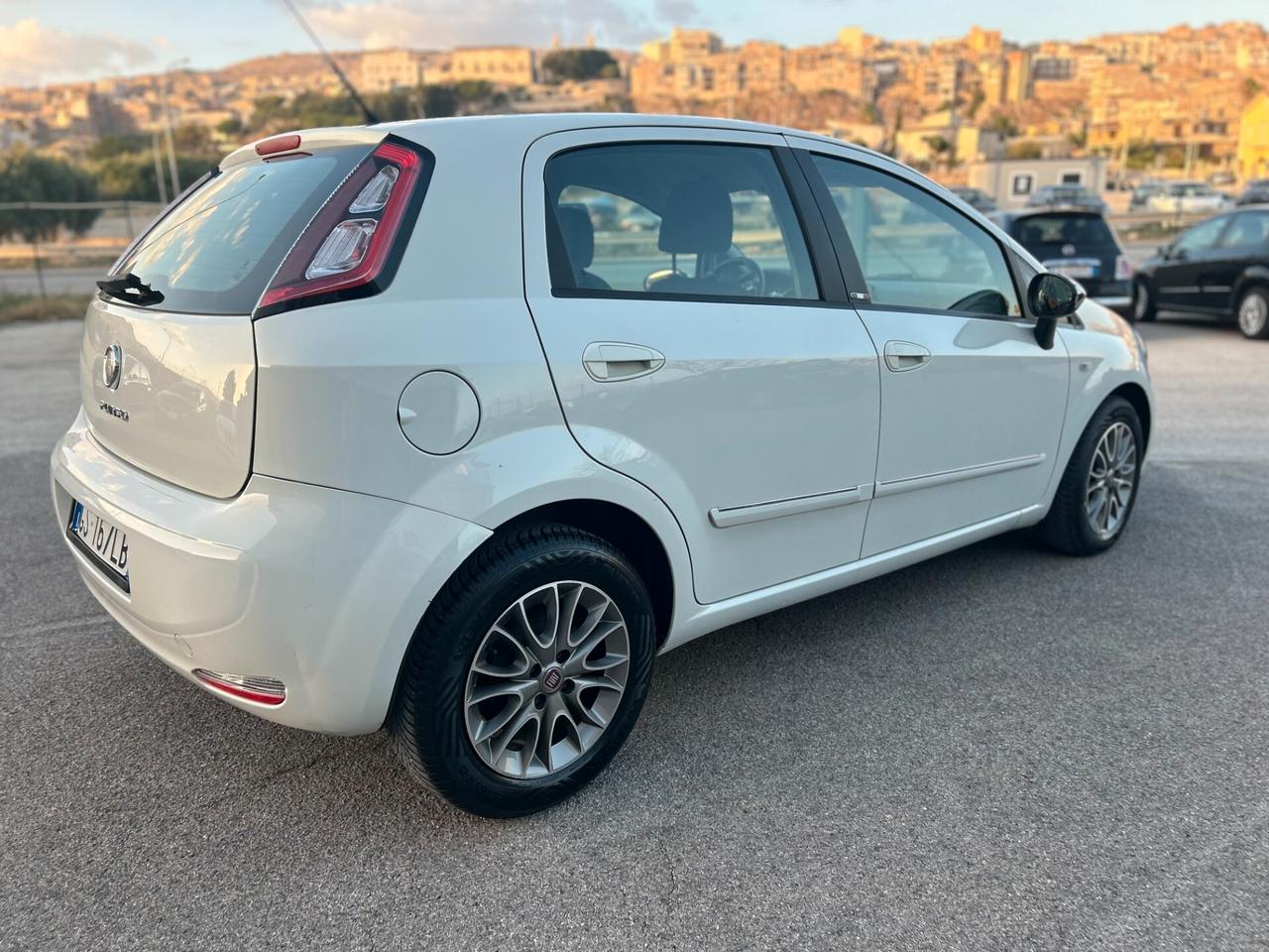 Fiat Punto Evo 1.3 Mjt 84 CV DPF 5 porte S&S Blue&Me