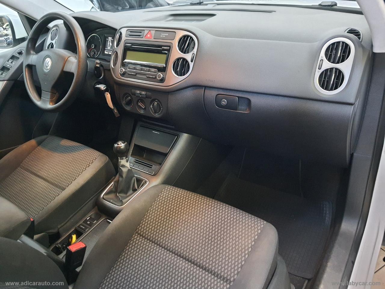 VOLKSWAGEN Tiguan 2.0 TDI 4MOTION Sport & Style