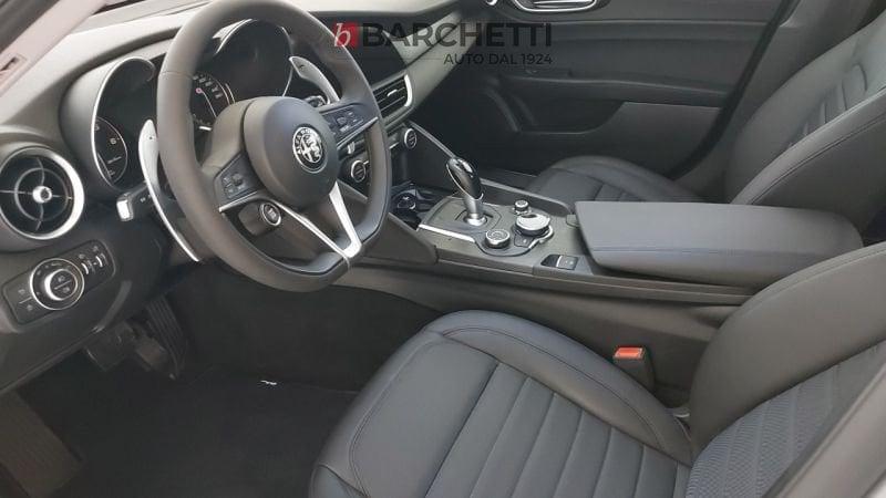 Alfa Romeo Giulia SUPER 2.2 TURBO AT8 180CV