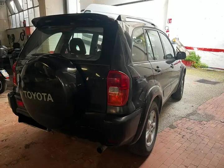 Toyota RAV 4 RAV4 2.0 16V cat 5 porte Sol