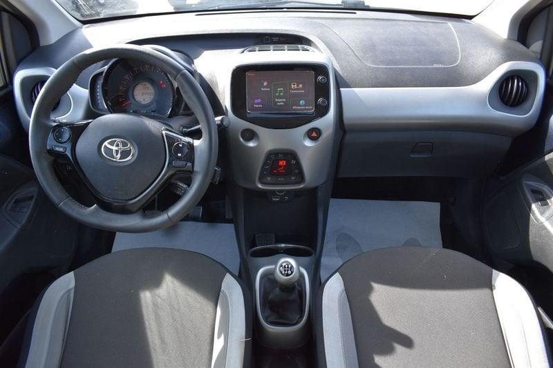 Toyota Aygo 1.0 VVT-i 69 CV 5 porte x-clusiv