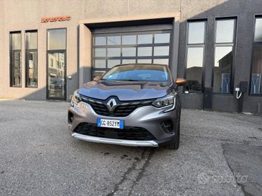 Renault Captur 1.6 E-Tech hybrid Intens 145cv auto