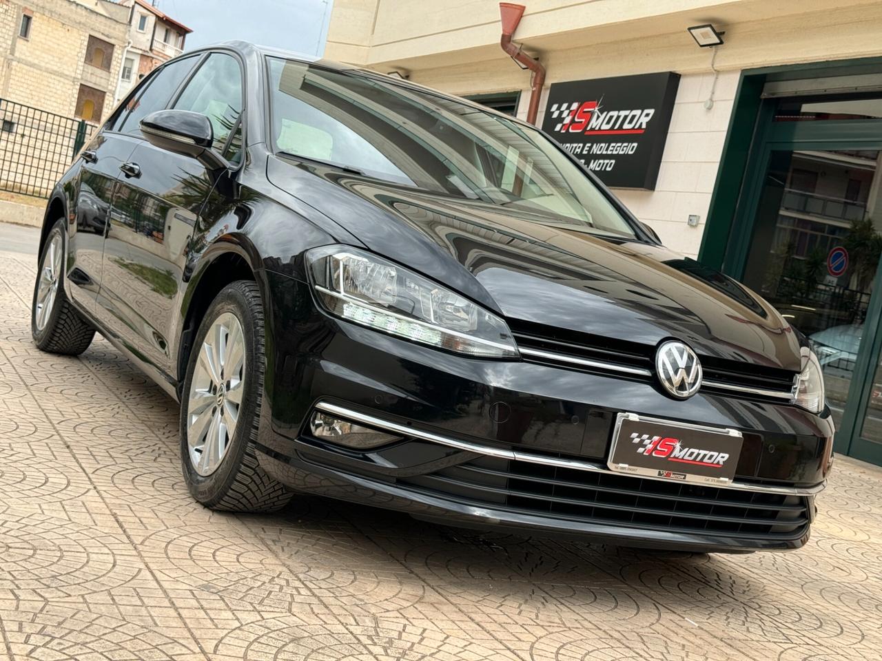 Volkswagen Golf 1.6 TDI 115CV DSG 5p. Business BlueMotion Technology