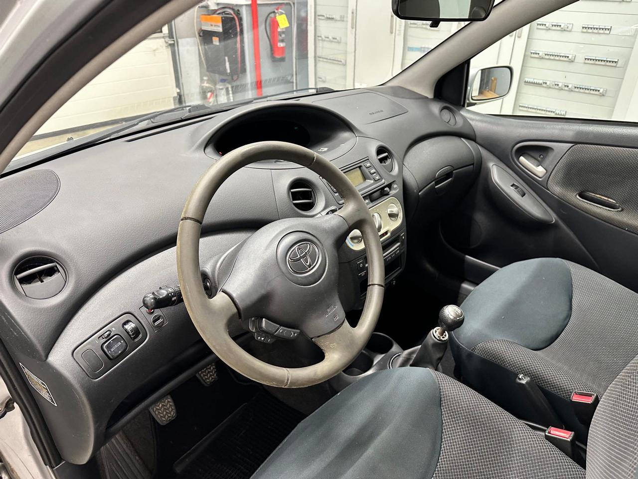 Toyota Yaris 3p 1.4 d-4d Blue