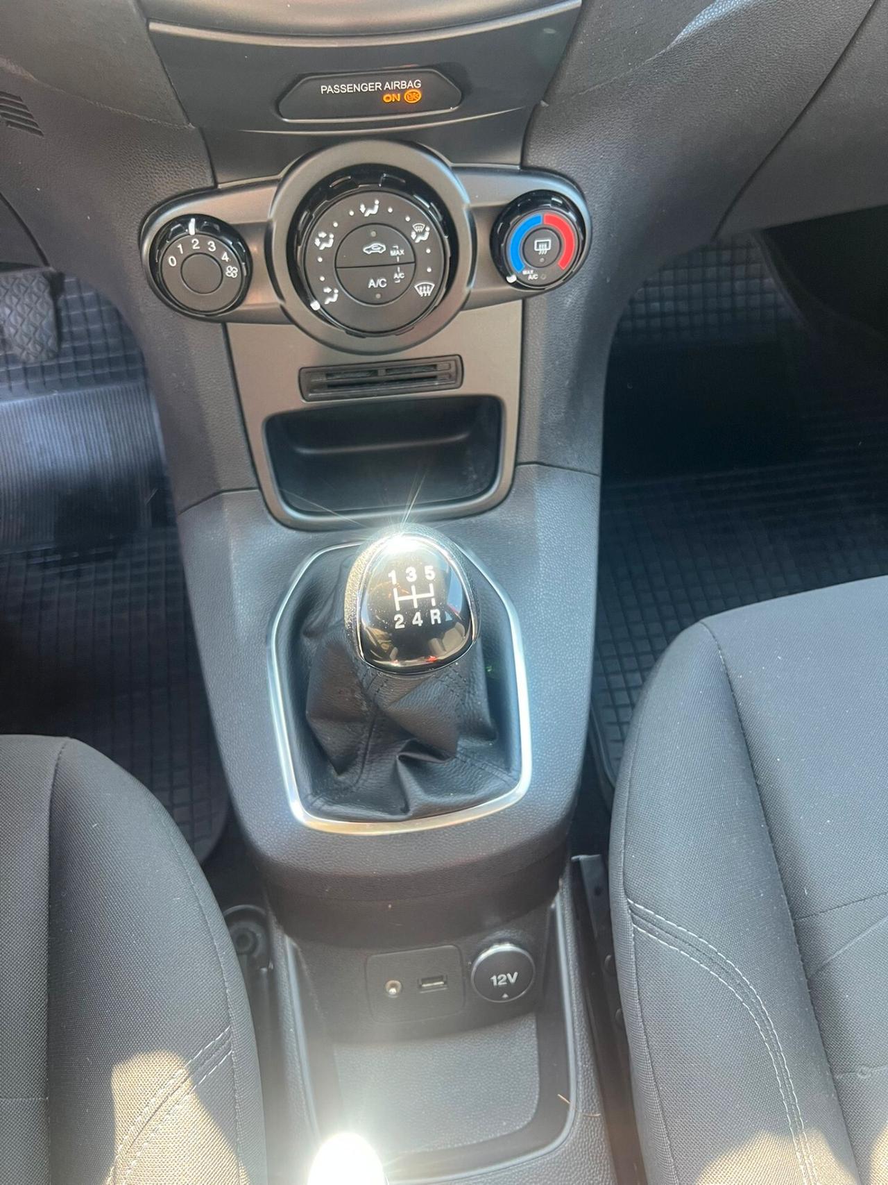 Ford Fiesta 1.2 benzina euro 6b solo 33mila km