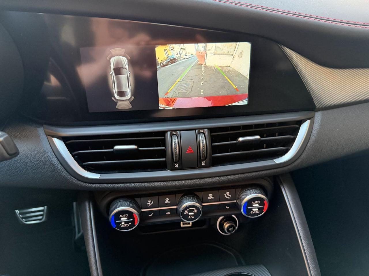 Alfa Romeo Giulia 2.0 Turbo 280 CV AT8 AWD Q4 Competizione