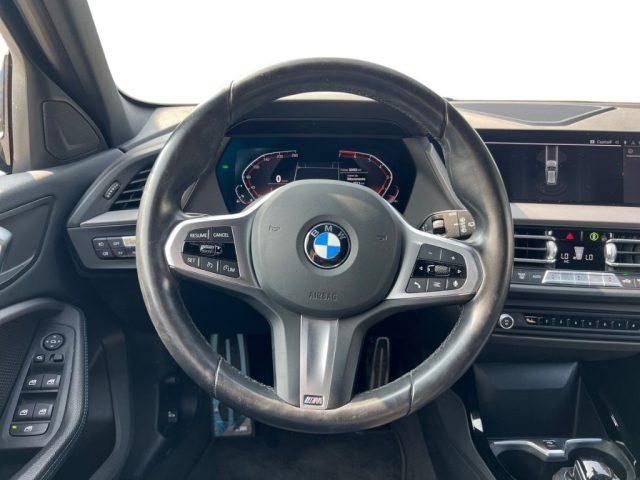 BMW 118 i 5p. Msport