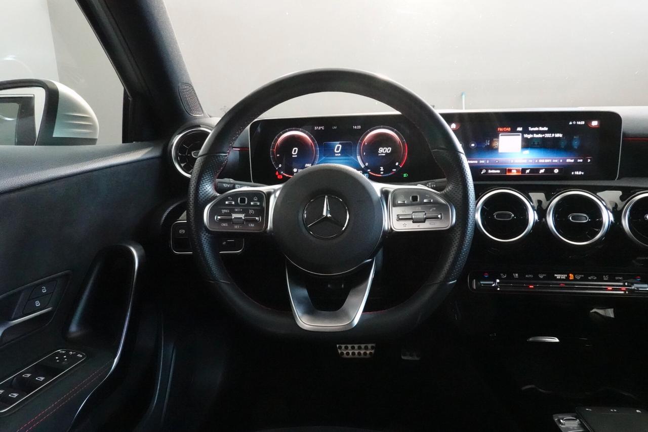 Mercedes-benz A 180 Automatic Premium AMG Line