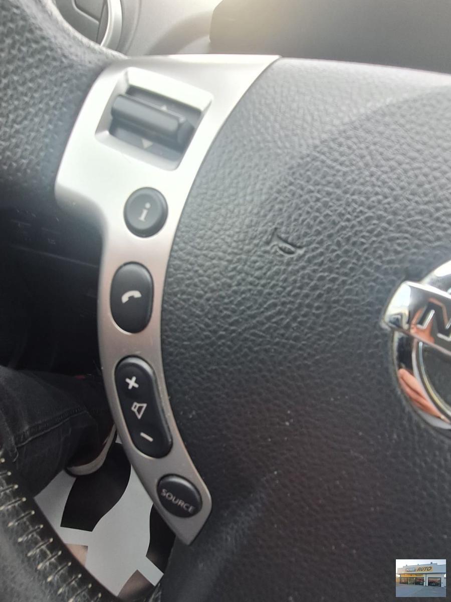 NISSAN Qashqai 1.6 16V Tekna