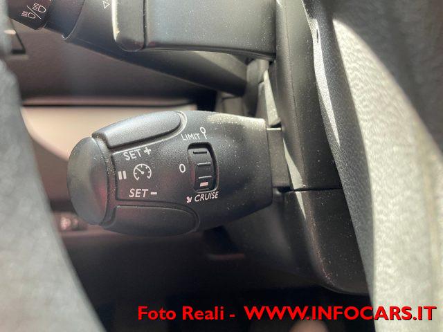 PEUGEOT Traveller BlueHDi 140 S&S EAT8 9 POSTI Standard Business