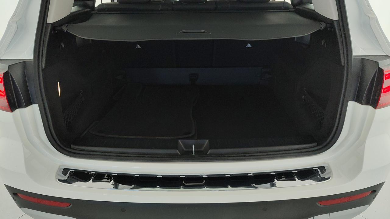 Mercedes-Benz GLB 180 d Advanced auto