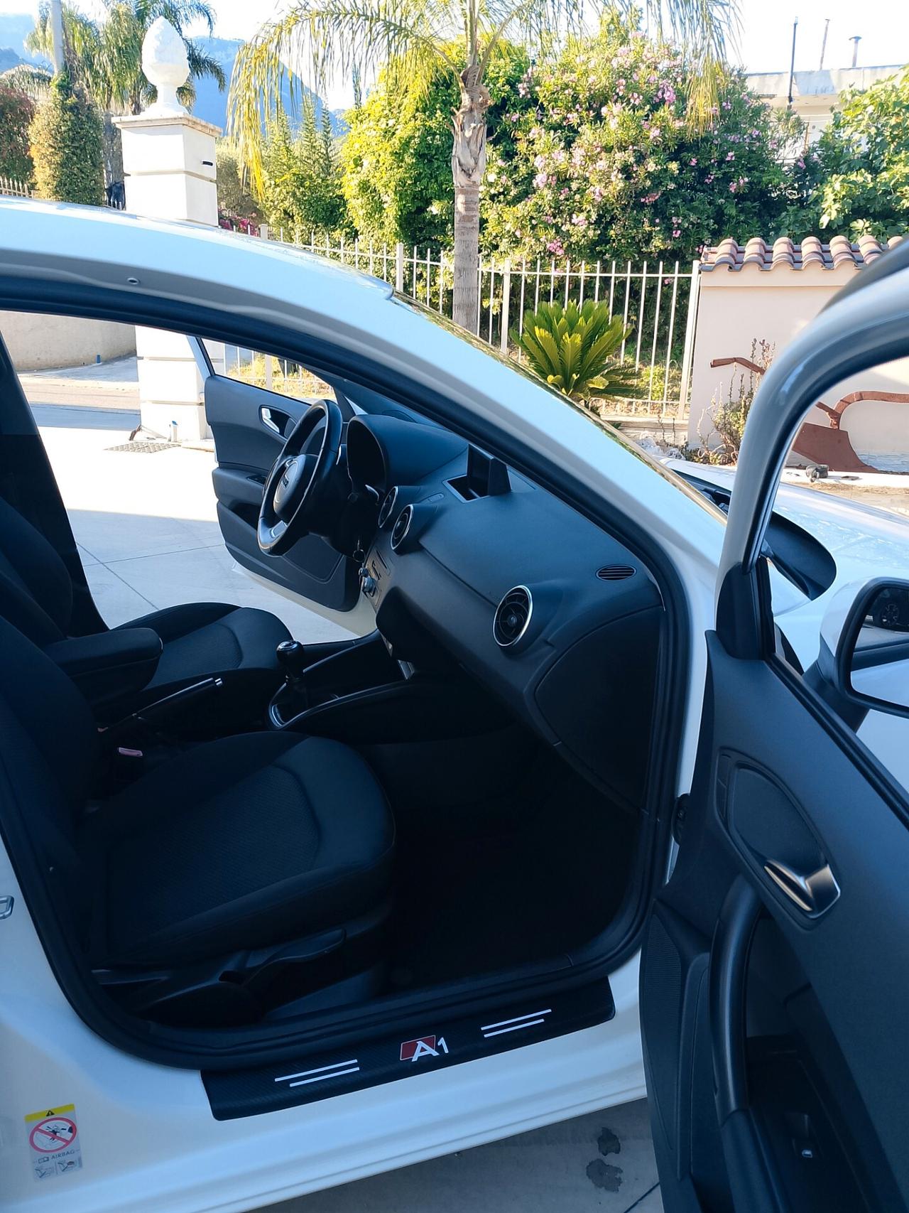 Audi A1 1.6 TDI S line edition