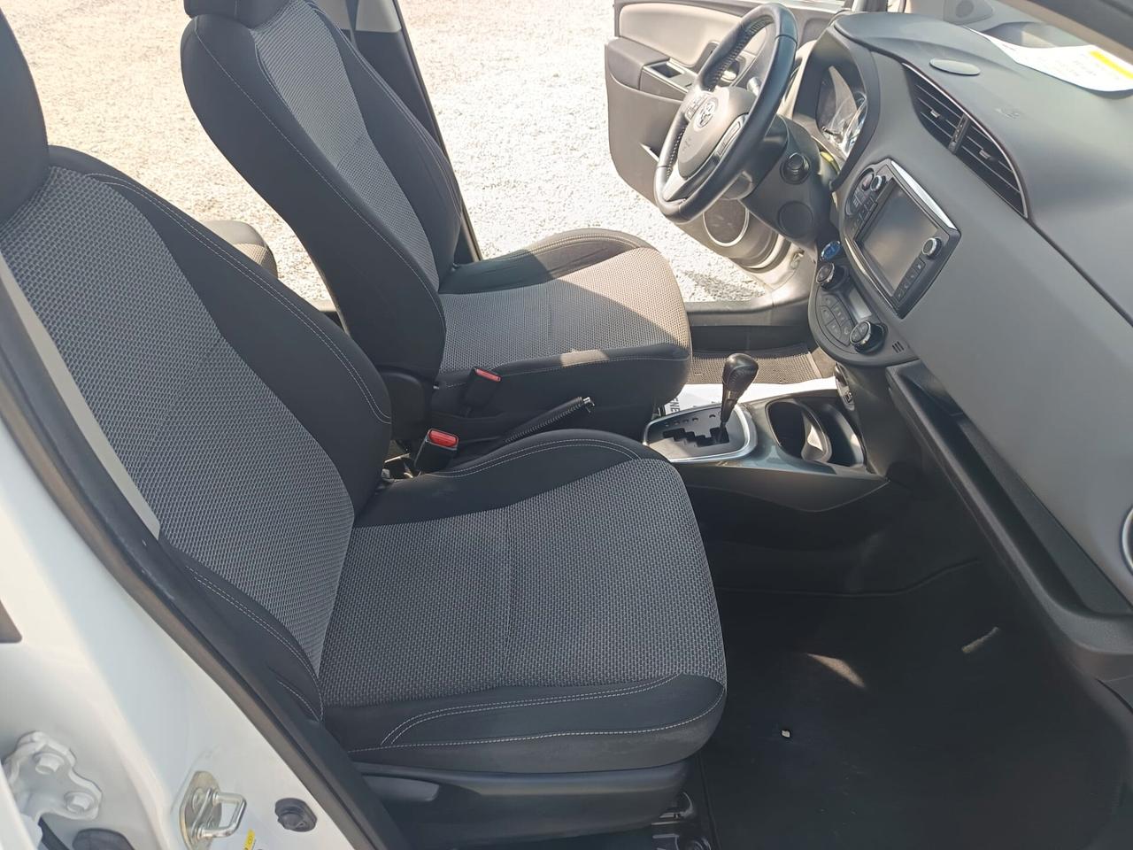 Toyota Yaris GPL HYBRID A/T Tua a 186€/Mese