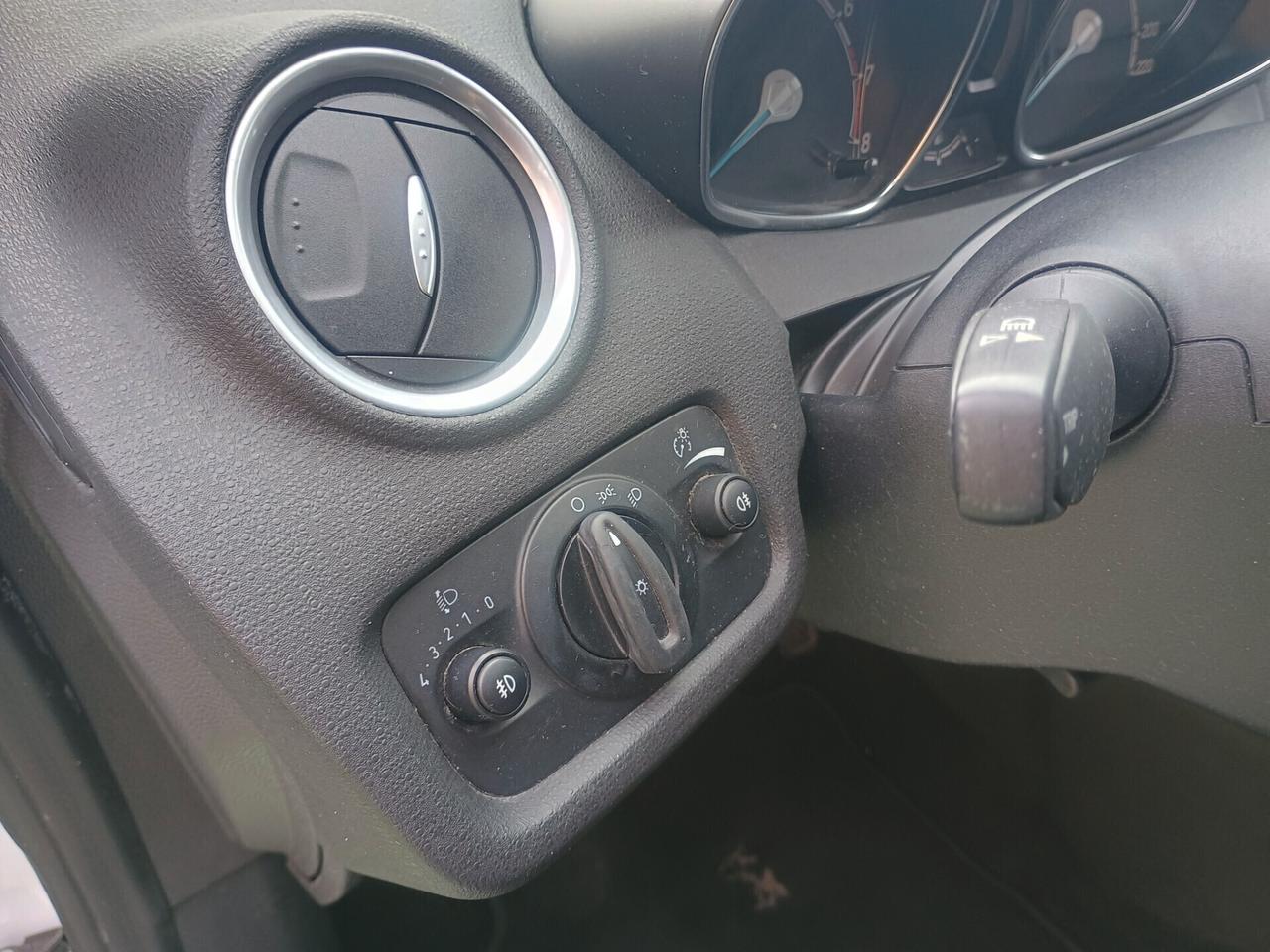 Ford Fiesta 1.4 3 porte Bz.- GPL NEOPATENTATI