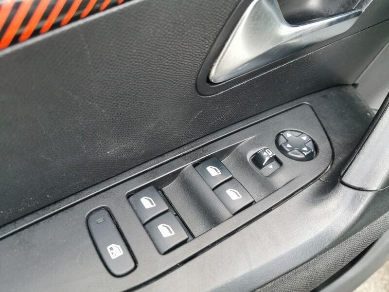 Peugeot 2008 2008 PureTech 130 S&S Active