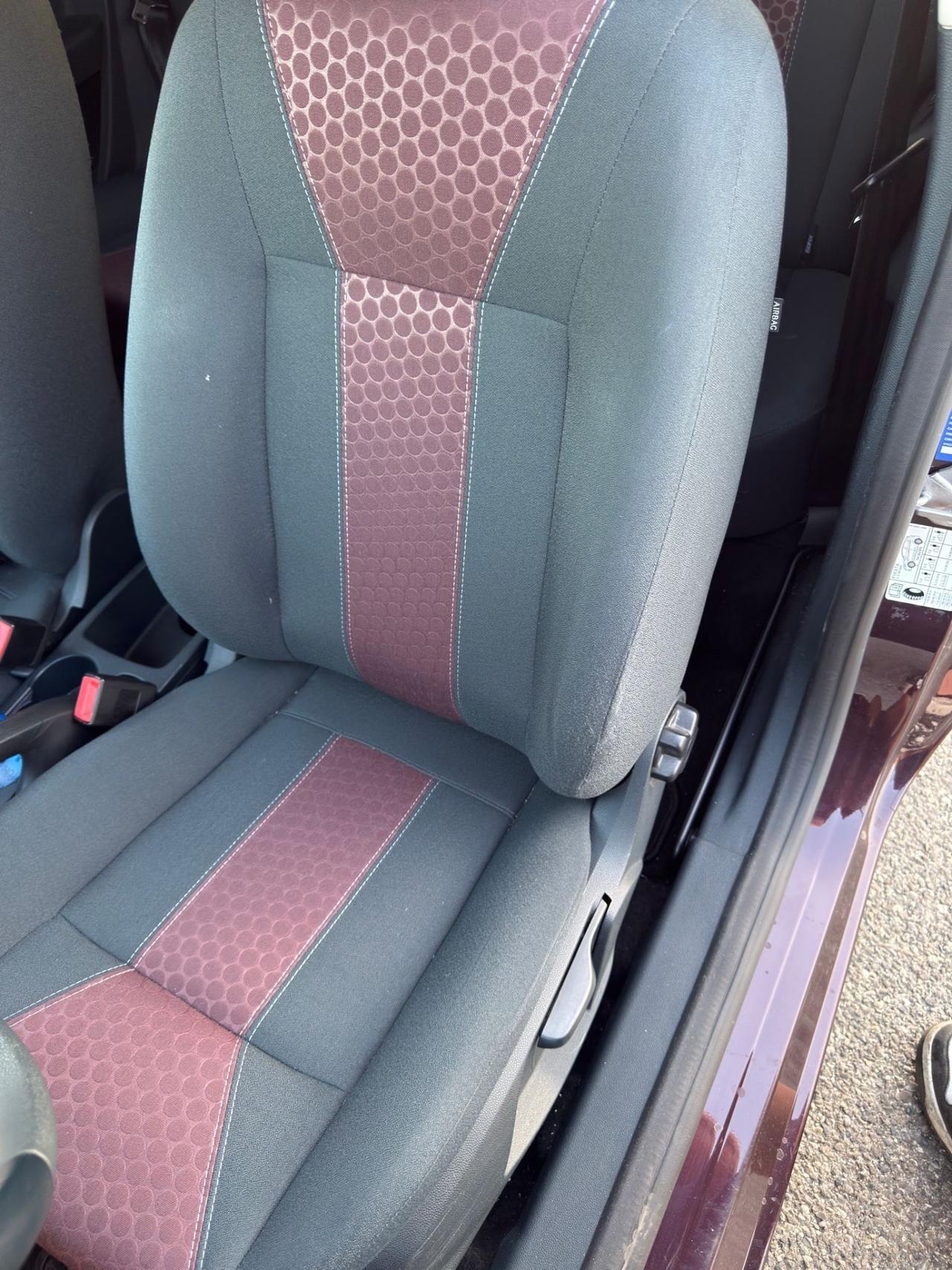 Ford Fiesta 1.2 82CV 3 porte Titanium