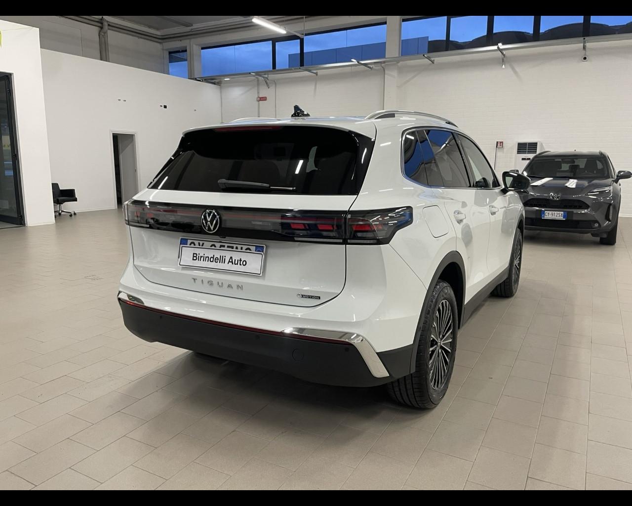 VOLKSWAGEN Tiguan 3ª serie - Tiguan 2.0 TDI 193 CV DSG 4MOTION Elegance