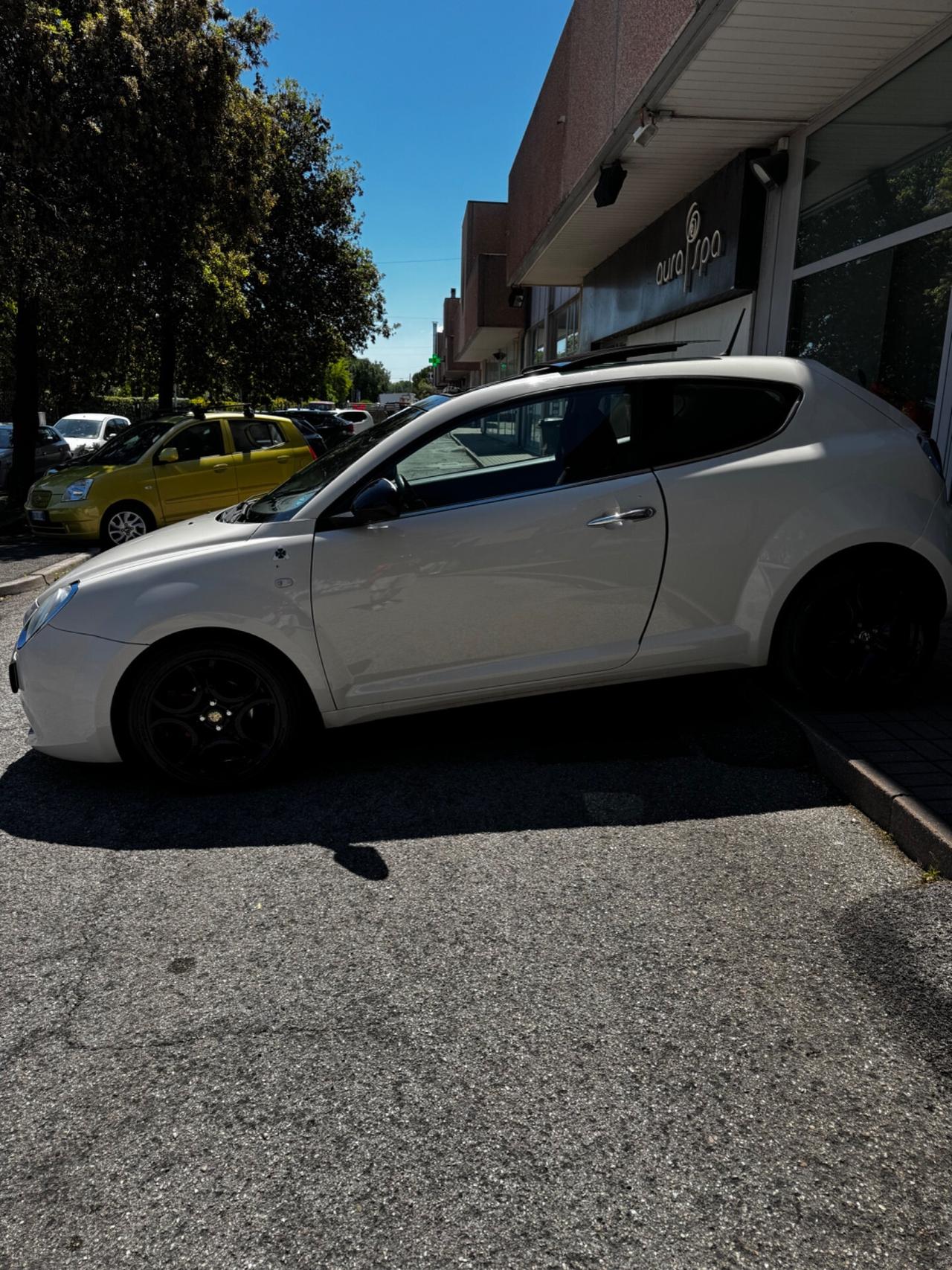 Alfa Romeo MiTo 1.4 105 CV M.air S&S Distinctive Sport Pack