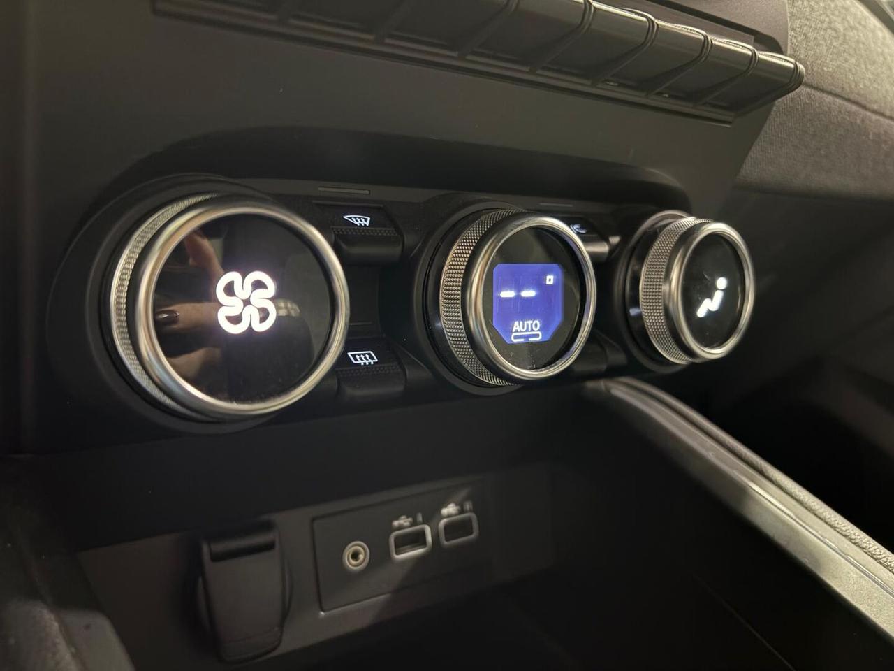 Renault Clio 1.0 tce Techno 90cv