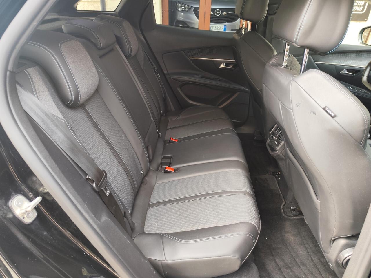 Peugeot 3008 BlueHDi 130CV EAT8 Allure NAVI