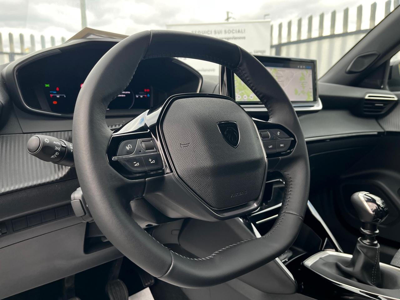 Peugeot 2008 PureTech 100 S&S Allure