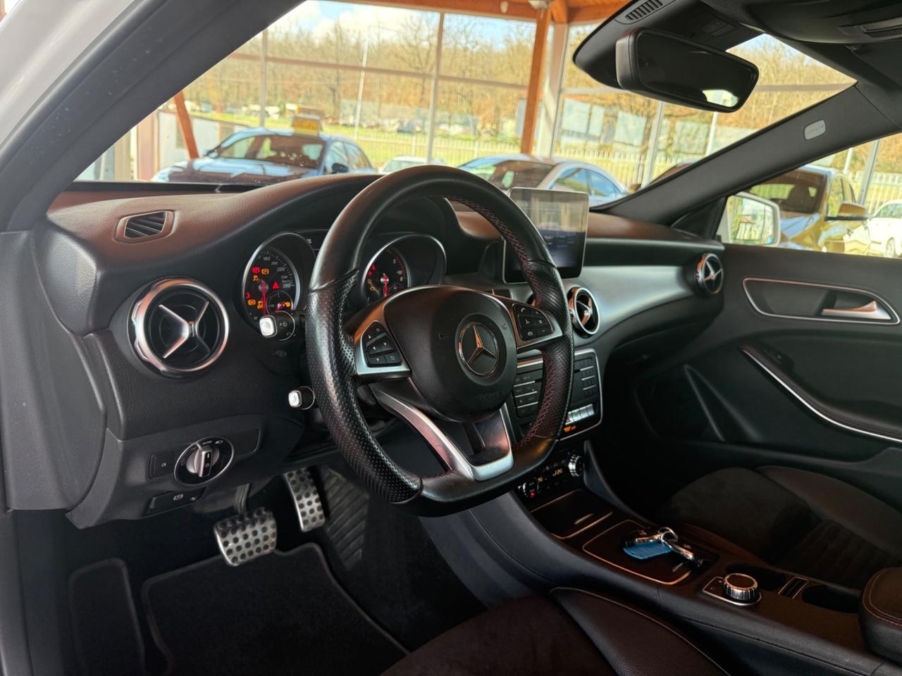 Mercedes-benz GLA 200 d Automatica