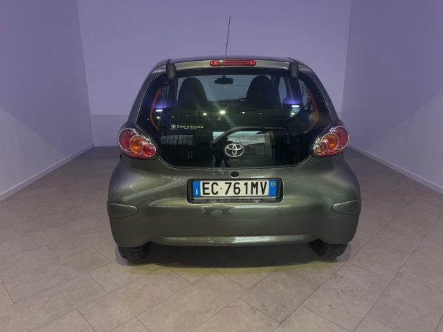 TOYOTA Aygo 1.0 12V VVT-i 5 porte Sol Red Edition