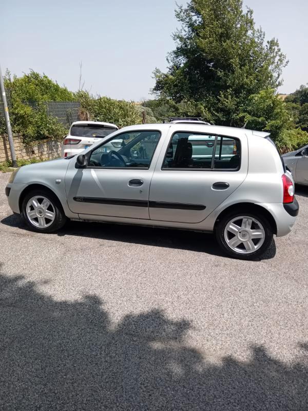 Renault Clio 5 Porte Clio 5p 1.5 dci Confort Dynamique 82cv