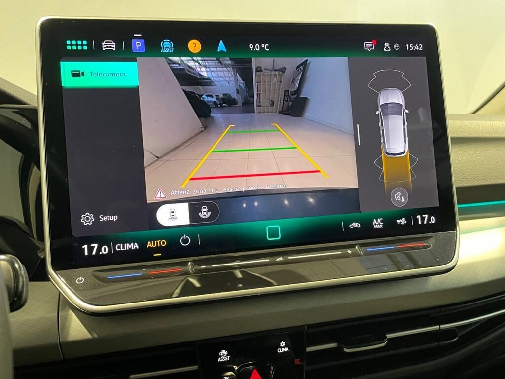 Volkswagen Golf VIII 2024 2.0 Tdi 115CV Life