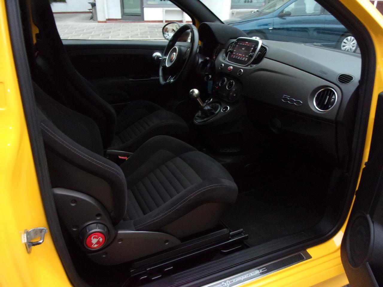Abarth 595 1.4 Turbo T-Jet 180 CV Competizione