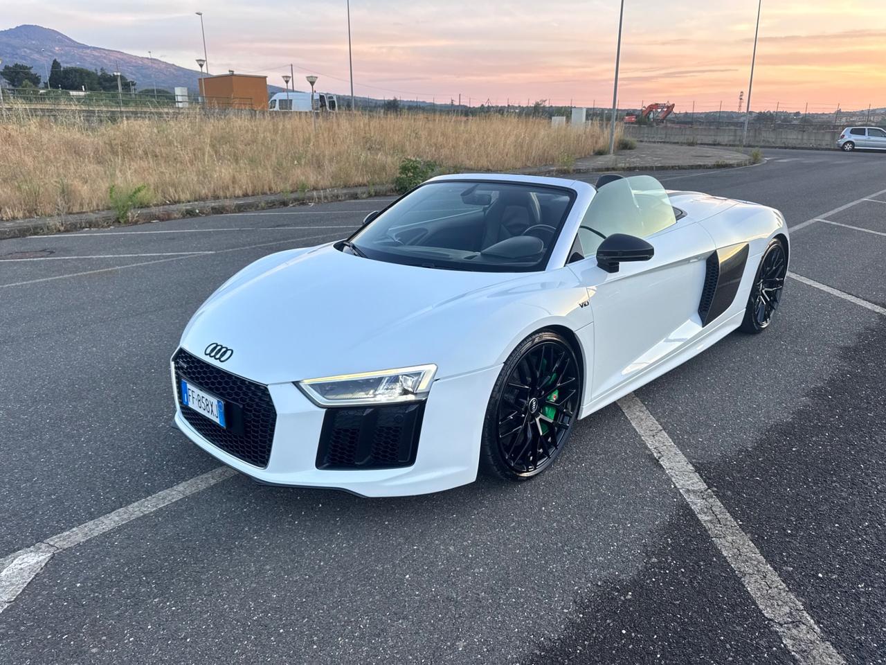 Audi R8 Spyder 5.2 FSI quattro S tronic full carbonio PERMUTE