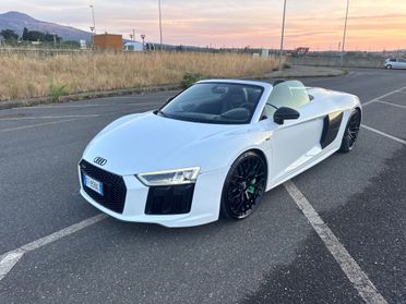 Audi R8 Spyder 5.2 FSI quattro S tronic full carbonio PERMUTE