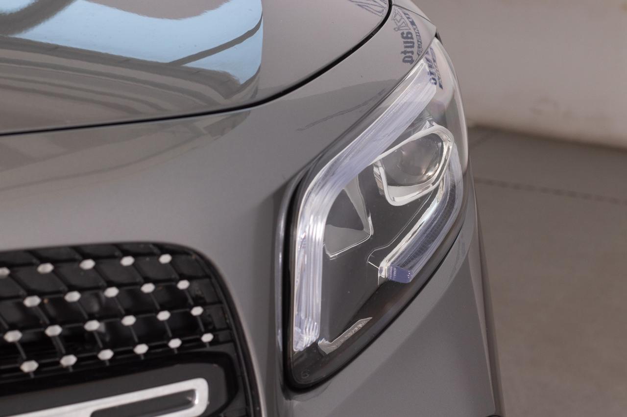 Mercedes-Benz GLB 200 D Premium Amg Night 4 Matic 150cv