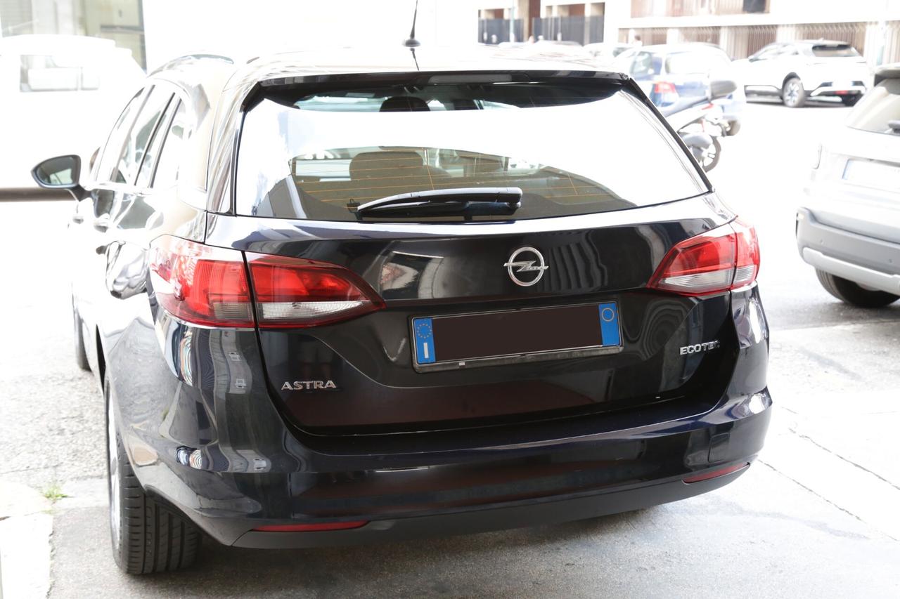 Opel Astra 1.4 Turbo 110CV EcoM Sports Tourer Dynamic
