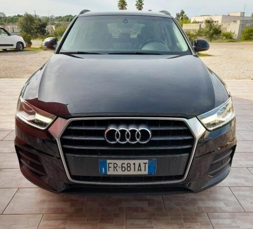 Audi Q3 2.0 TDI 150 CV S tronic Business