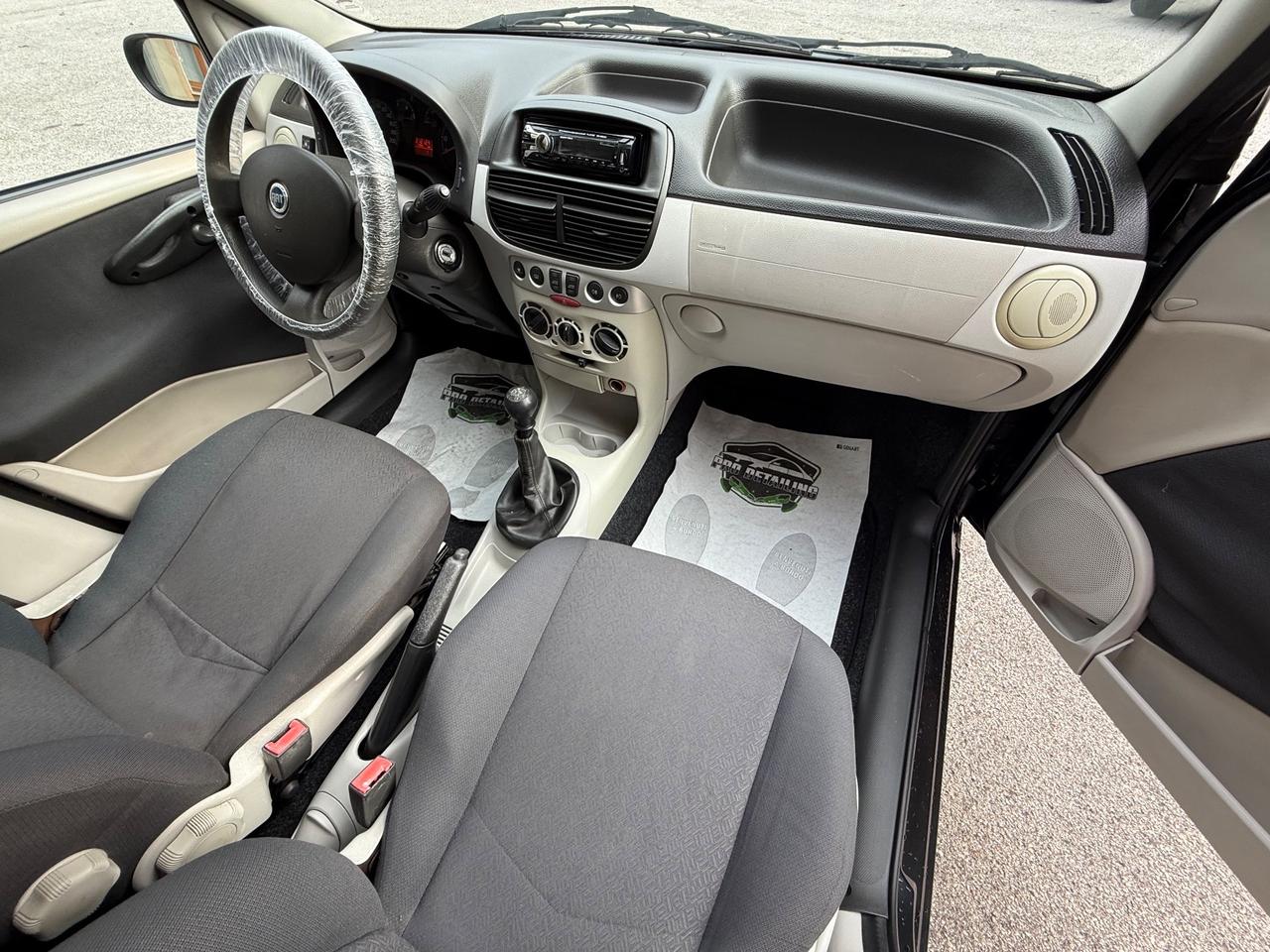 Fiat Punto 1.2 5 porte - GPL - Neopatentati