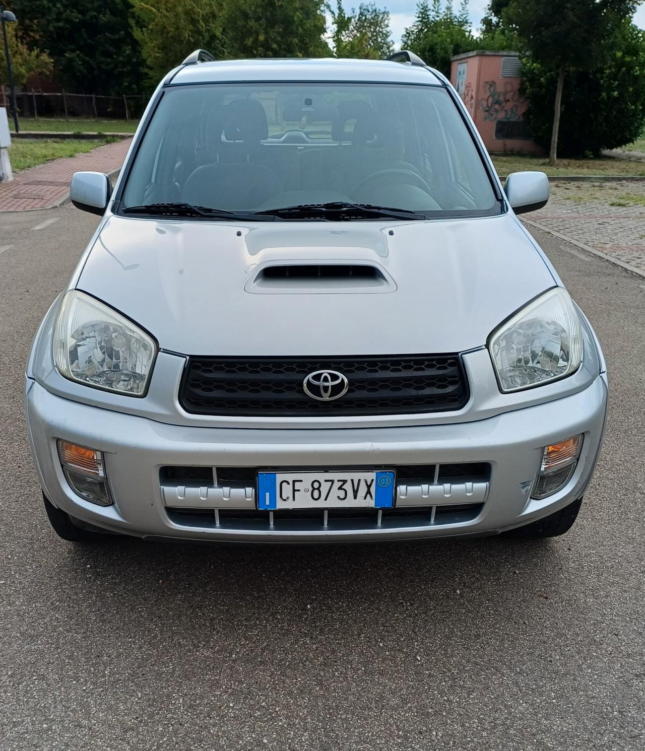 Toyota RAV 4 RAV4 2.0 Tdi D-4D cat 5 porte Sol
