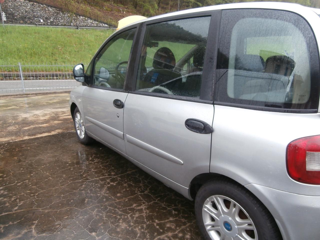 Fiat Multipla 1.9 JTD Active