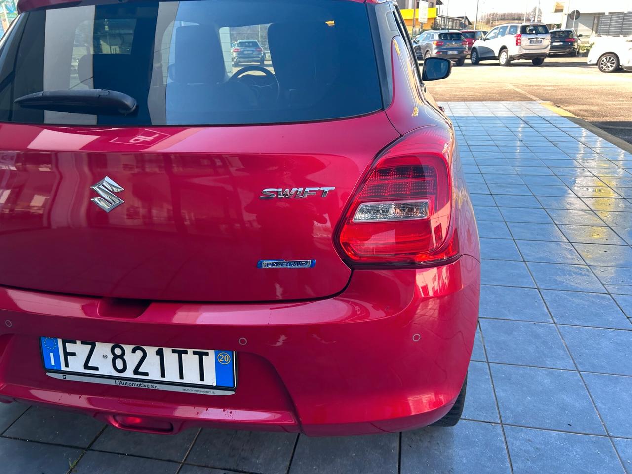 Suzuki Swift 1.2 Hybrid Top